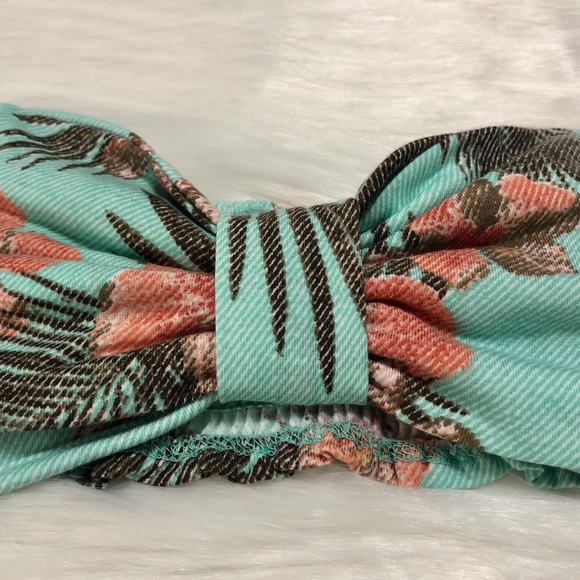 Full Tilt Tropical Floral Bandeau Top - Picture 3 of 6